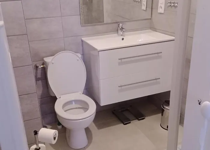 L'isard * Пьерфит-Несталас