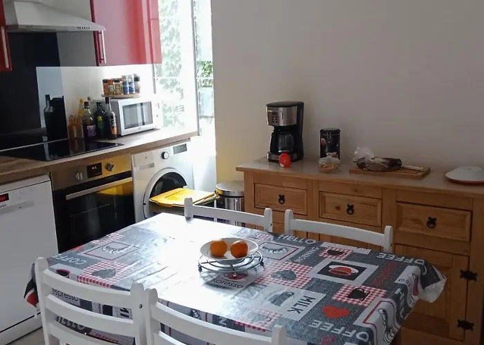 L'isard * Пьерфит-Несталас