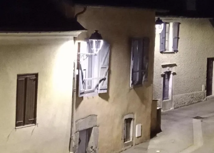 L'isard Апартаменты *